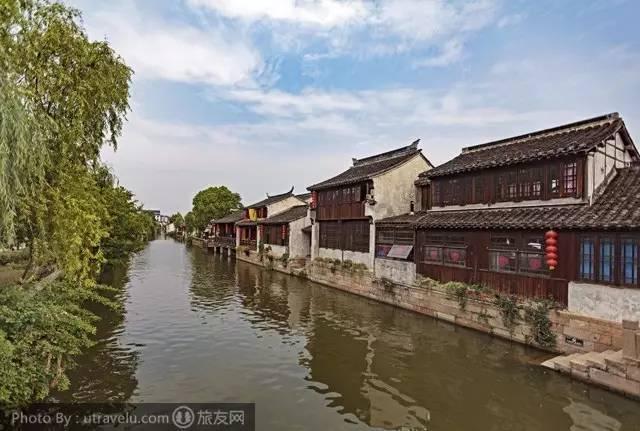 章若楠谦虚回应甜妹统治区，甜妹赛道太卷，95花00花百花齐放